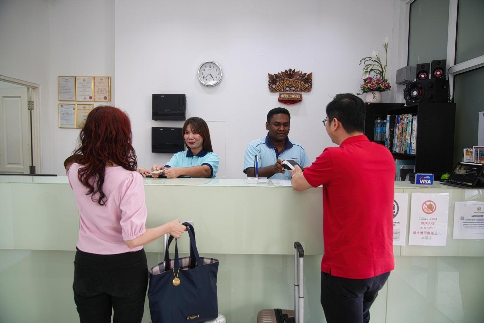 Grand Inn Hotel - Macalister Road George Town  Kültér fotó